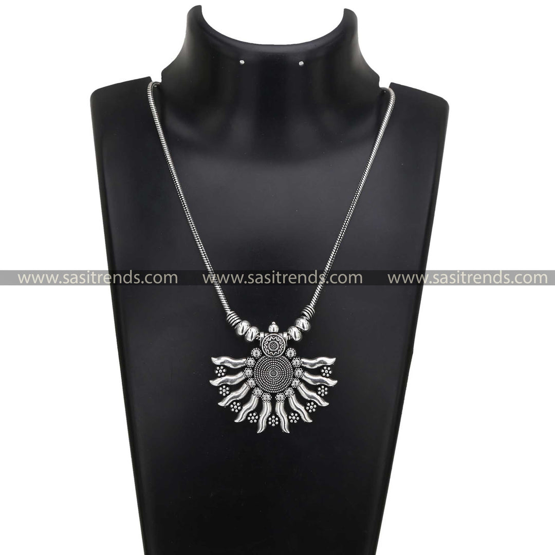 Oxidised silver necklace with detailed sun pendant design - Sasitrends