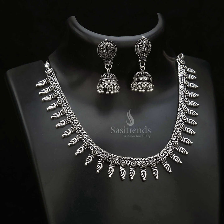 Mirror glow oxidised silver jewellery set with shimmering jhumkas and Rajasthan-inspired craftsmanship – perfect for vibrant cultural festivities – Sasitrends