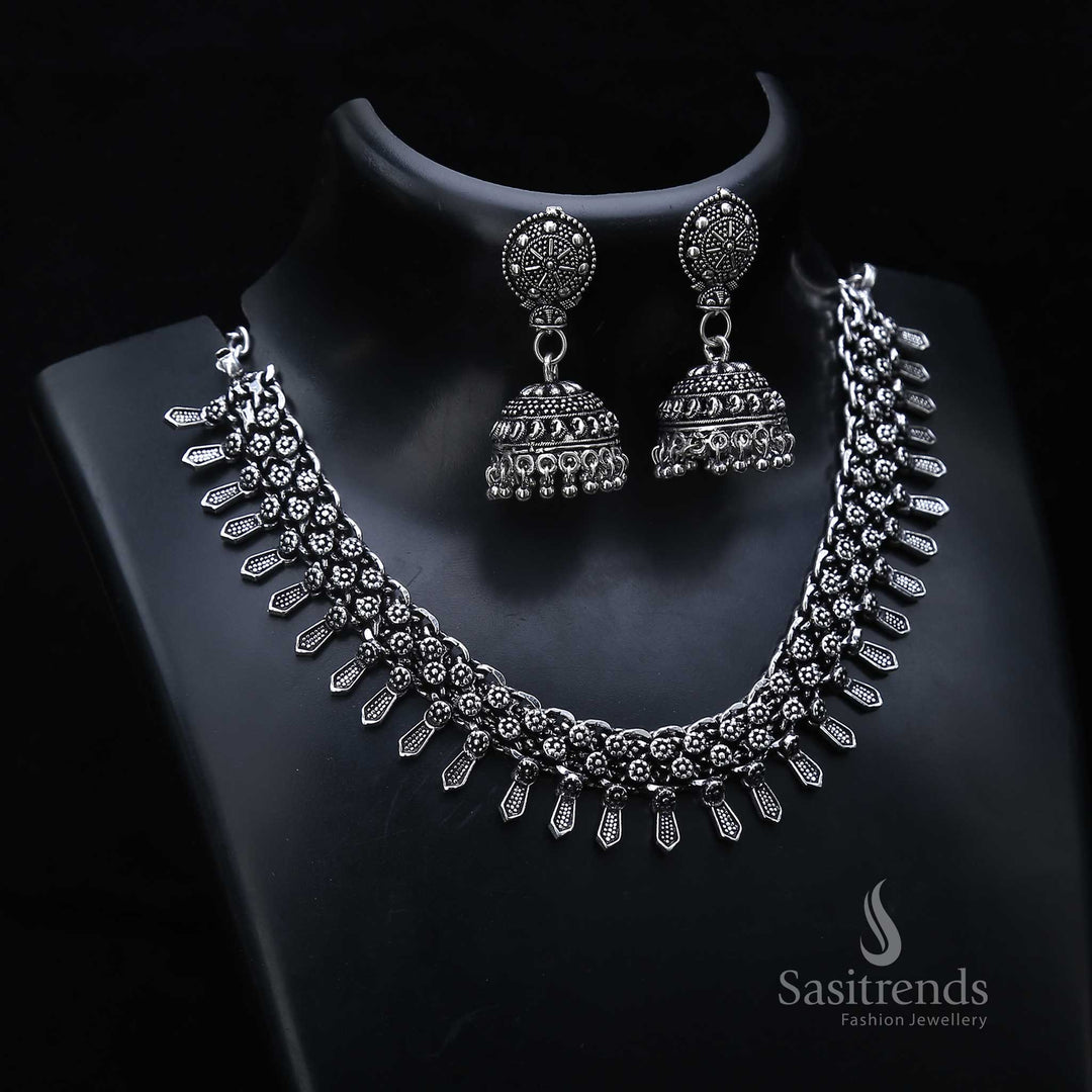 Moonlit mystique oxidised silver necklace and jhumka earrings jewellery set with finely engraved textures – ideal for vibrant ethnic occasions – Sasitrends
