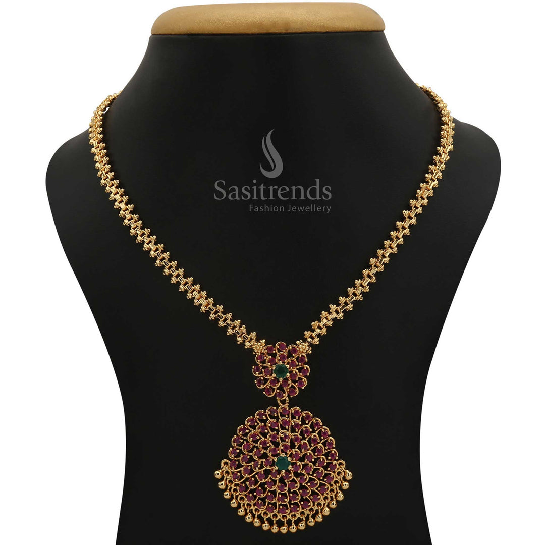 Charming micro gold plated Gajiri necklace with a classic round pendant and bead accents – perfect for sarees and festive occasions – Sasitrends