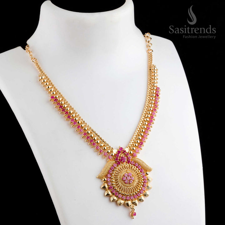 Sasitrends Exquisite Flower-Design Microgold-Plated Necklace Jewellery Set with AD stones