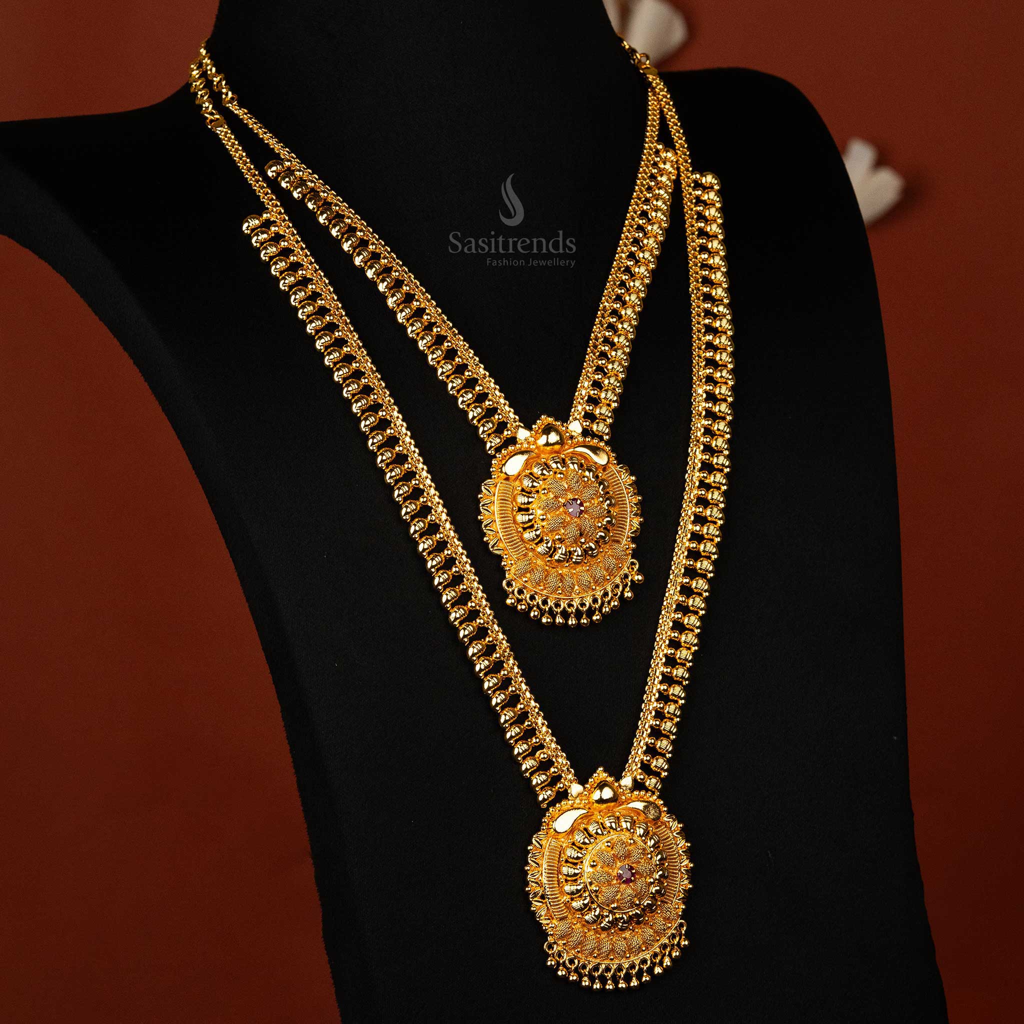 Sasitrends One Gram Micro Gold Plated Guaranteed Kerala Pattern Wedding Necklace Combo Set