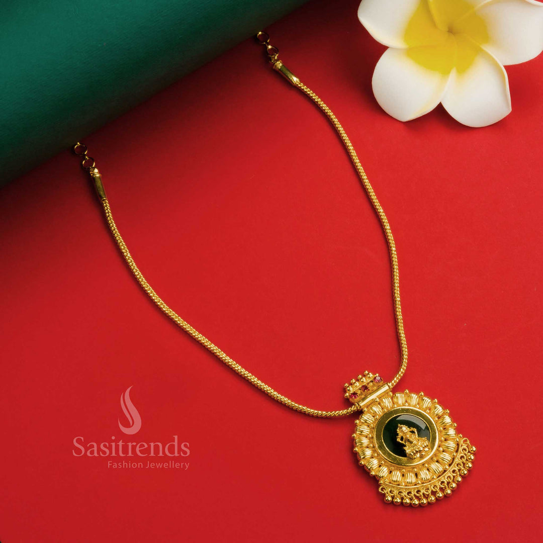 Grand ornate Palakka Lakshmi motif wedding pendant, featuring delicate craftsmanship and a brilliant micro gold-plated necklace, a luxurious choice for brides from Sasitrends