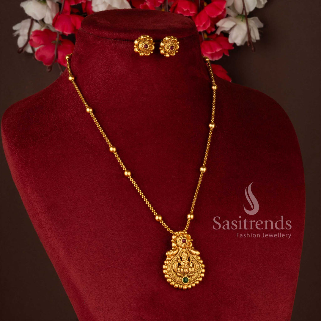 Antique gold-plated necklace with Lakshmi motif and matching earrings - Sasitrends