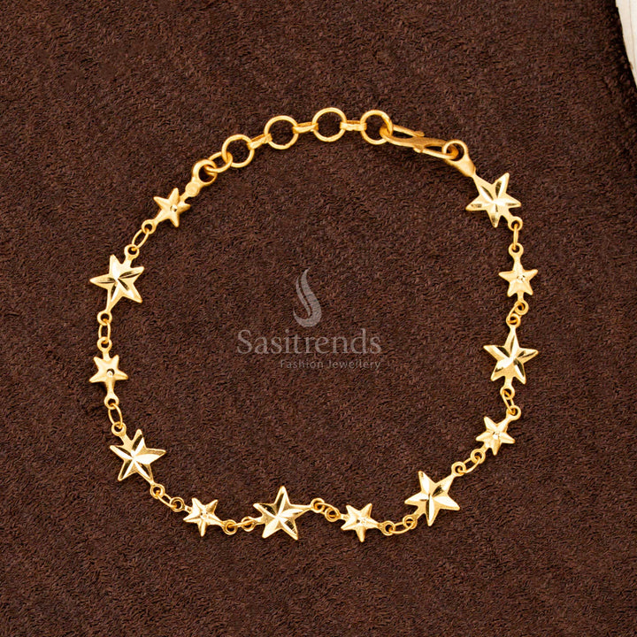 This glossy micro gold plated bracelet highlights a shimmering star pendant, ideal for evening wear - Sasitrends