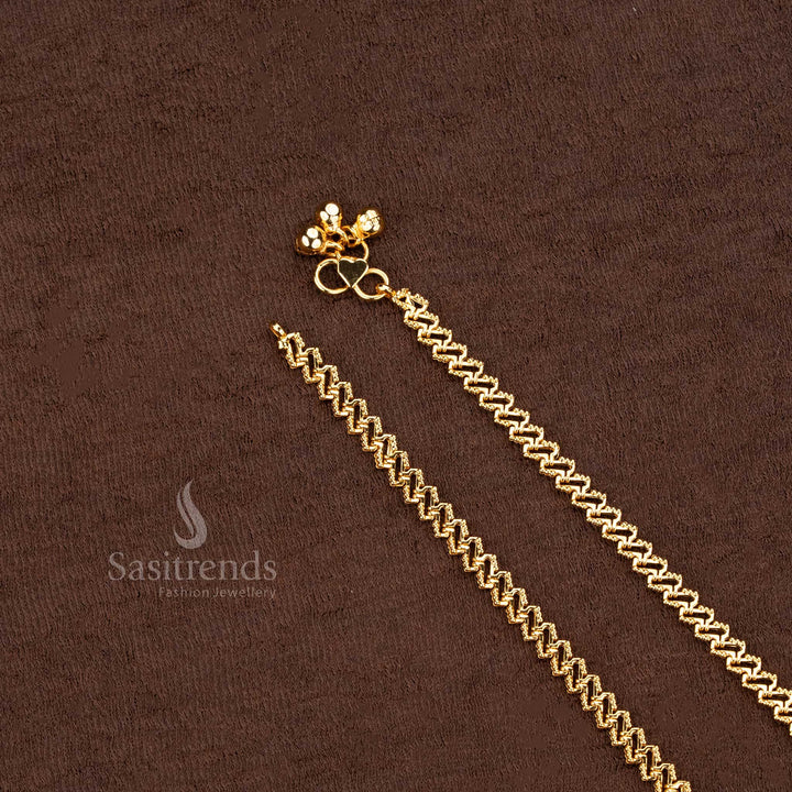 Royal Zigzag Pattern Micro Gold Wedding Anklets With Antique Tone And Festive Gleam Jewellery - Sasitrends