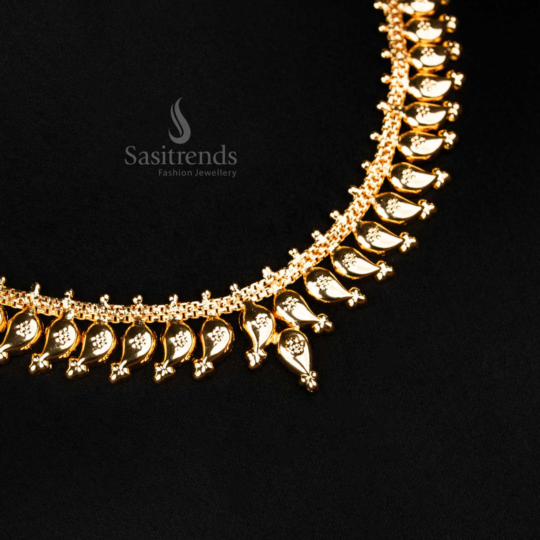 Traditional Kerala paisley-style micro gold plated necklace with antique polish and ethnic elegance by sasitrends
