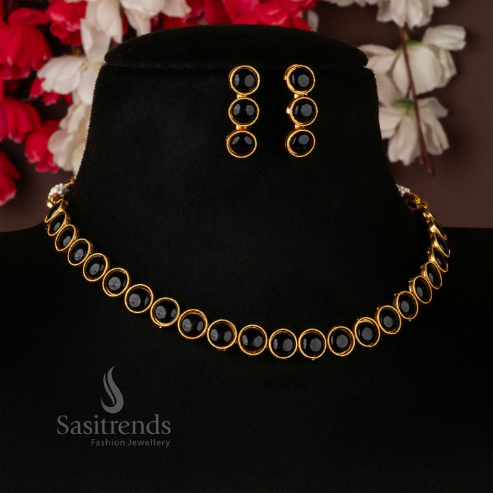 Elegant classic matte gold antique choker necklace jewellery set featuring striking black stone accents and coordinated earrings, designed for sophisticated evening and party wear – Sasitrends