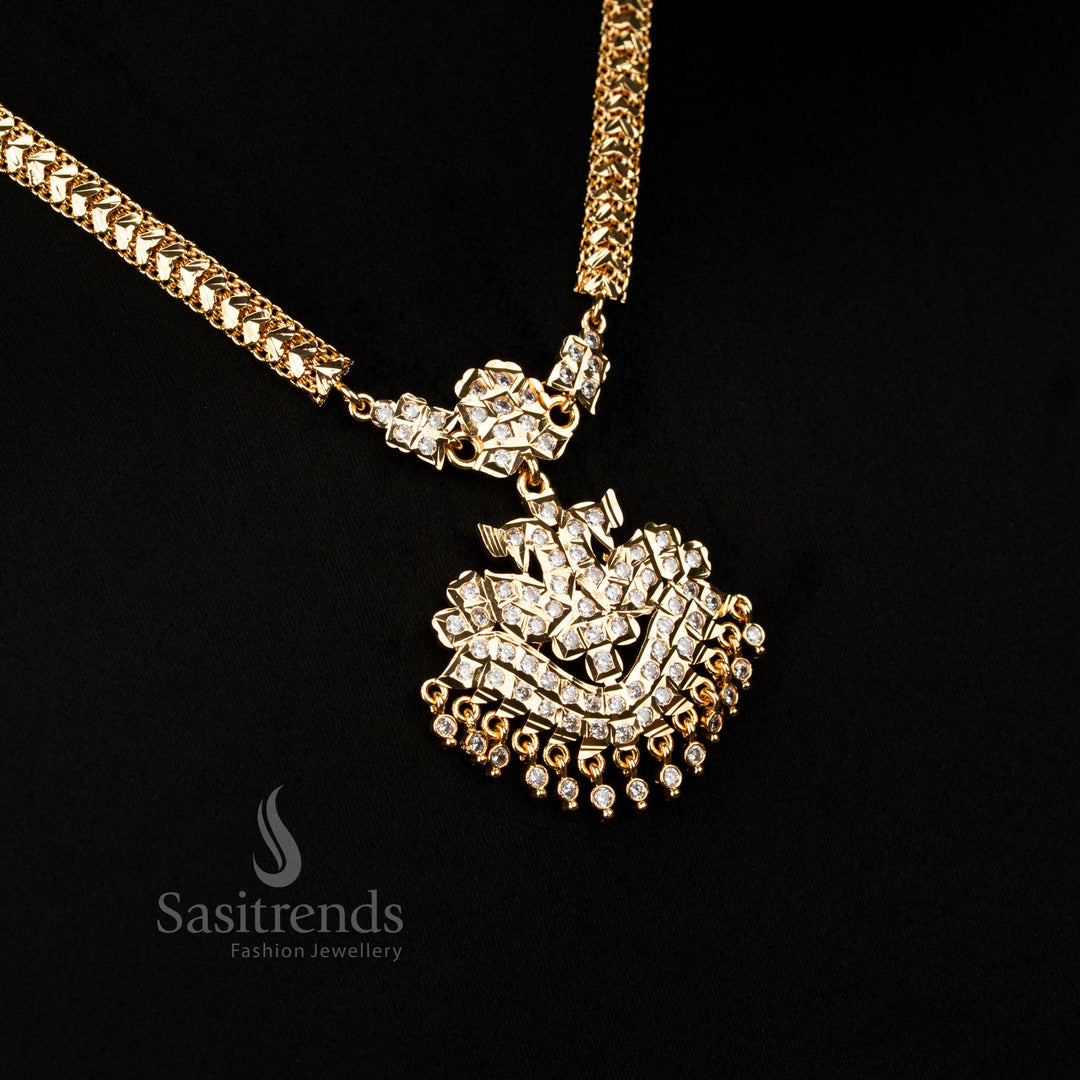 Majestic Traditional Impon Micro Gold Plated White Attigai Necklace with Pearls for Wedding and Festival Wear – Sasitrends