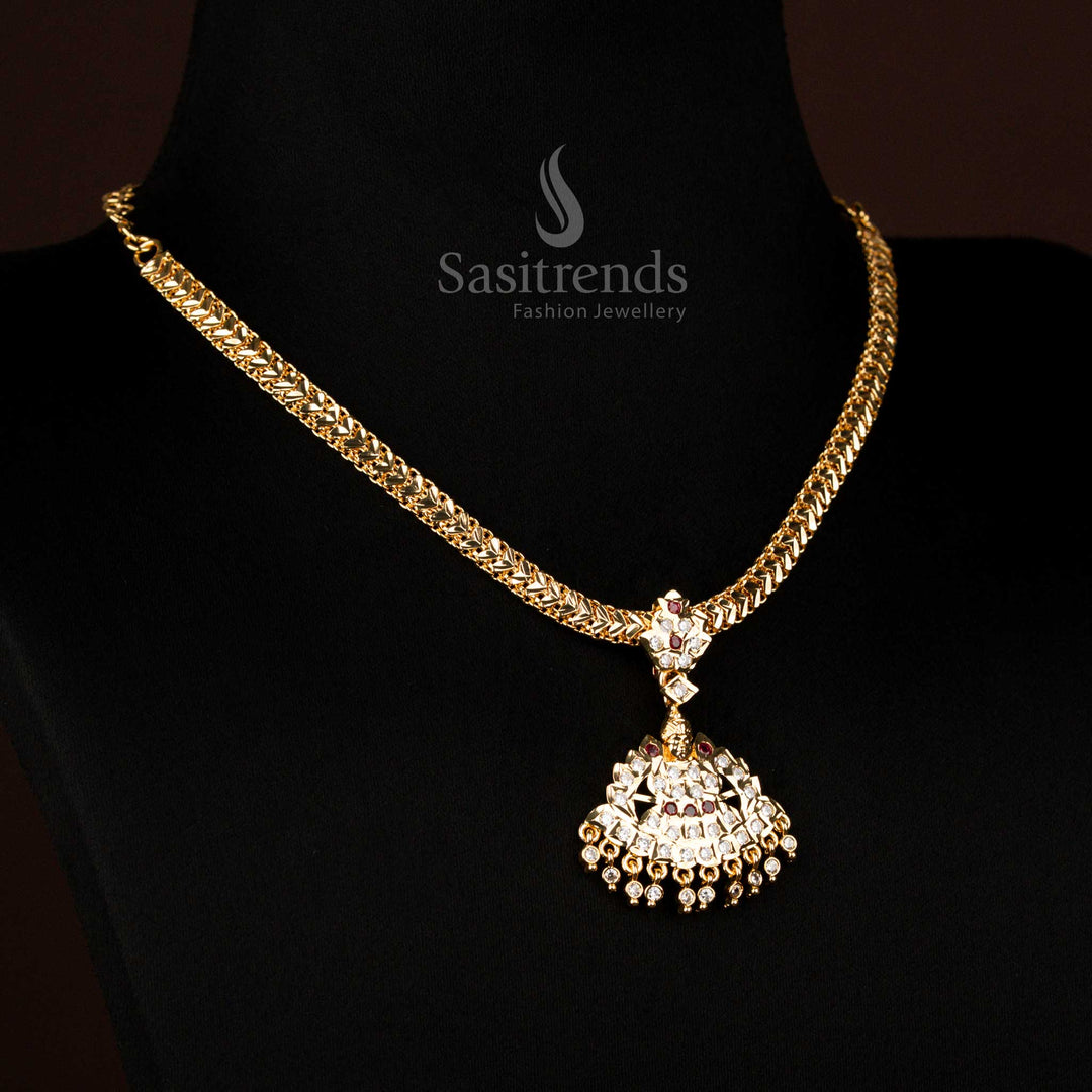 Regal Traditional Impon Micro Gold Plated Attigai Necklace in White-Ruby featuring Ornate Patterns for Festive Occasions – Sasitrends