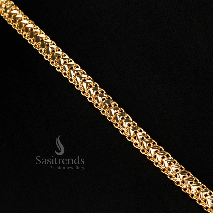 Elegant Traditional Impon Micro Gold Plated Attigai Necklace with Sparkling Stones for Special Occasions – Sasitrends