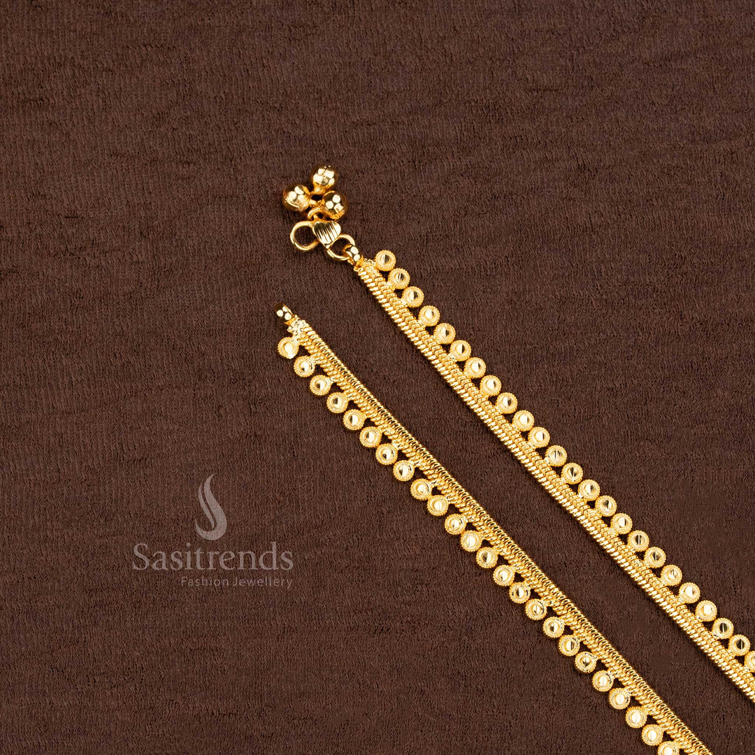 Ornate Payal Anklet With Micro Gold Finish Ball Hangings And Realistic Traditional Design Jewellery - Sasitrends
