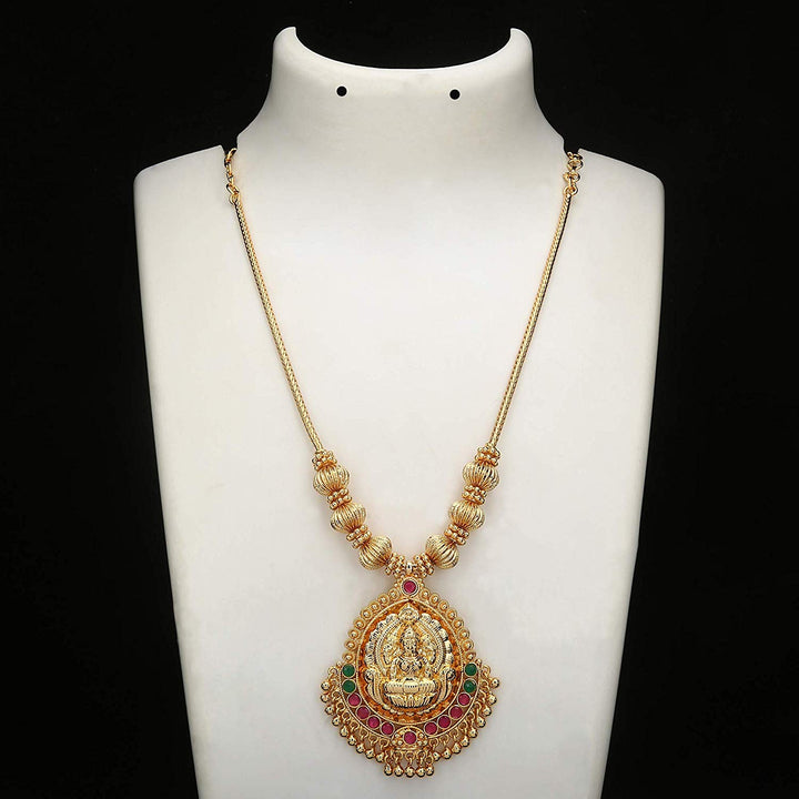 gold plated pendant necklace