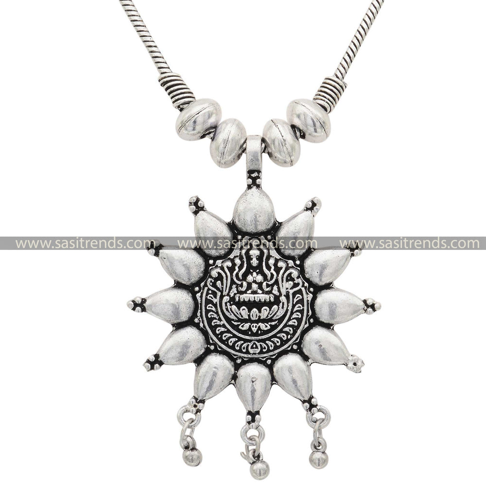 Handcrafted necklace with an intricate Lakshmi pendant design - Sasitrends