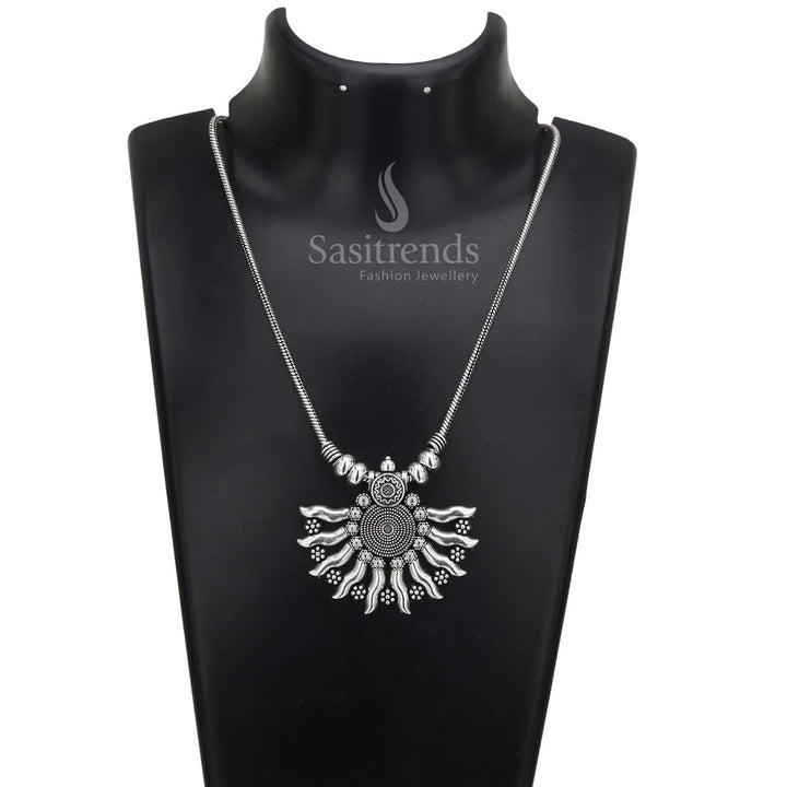 Oxidised Silver Chain Pendant Necklace Featuring Sunburst-Inspired Wave Pattern and Tribal Floral Motif Design - Sasitrends