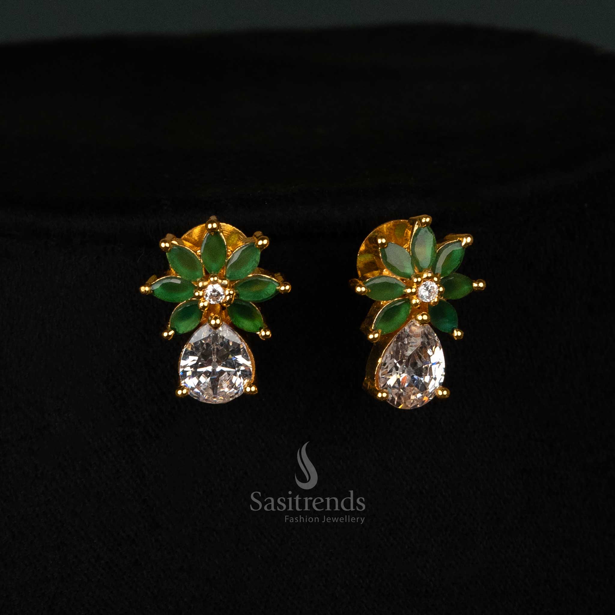 Charming earrings set with white-green tones, marquise stones, gold plating, and intricate leaf patterns - Sasitrends