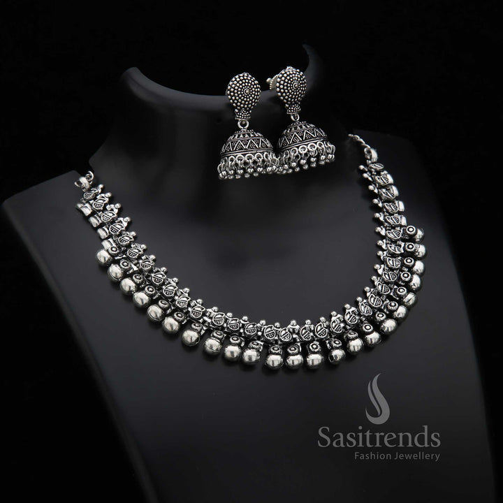 Stylish Taralini Oxidised Silver Ball Necklace With Jhumka Earrings, Antique Finish Tribal Jewellery Set Perfect For Women’s Navaratri And Festive Outfits – Sasitrends