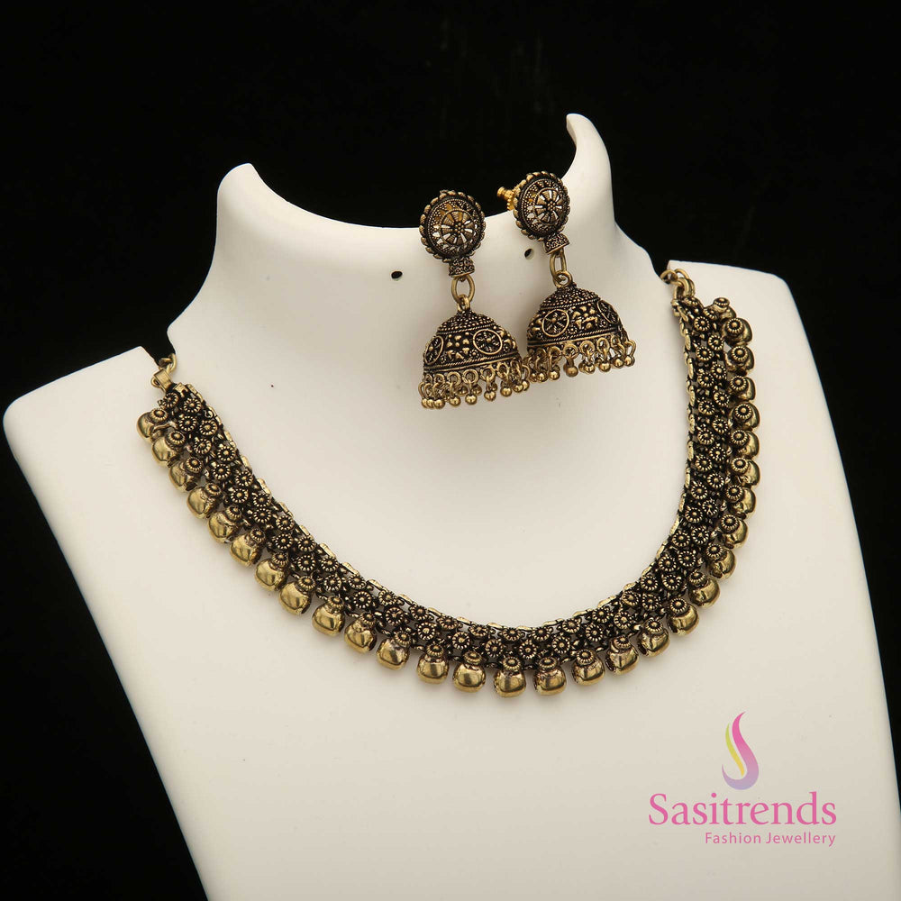 Antique Gold Madhura Jewellery Set With Signature Jhumka, Temple-Inspired Classic Jewellery Designed To Enrich Bridal Beauty With Regal Charm – Sasitrends