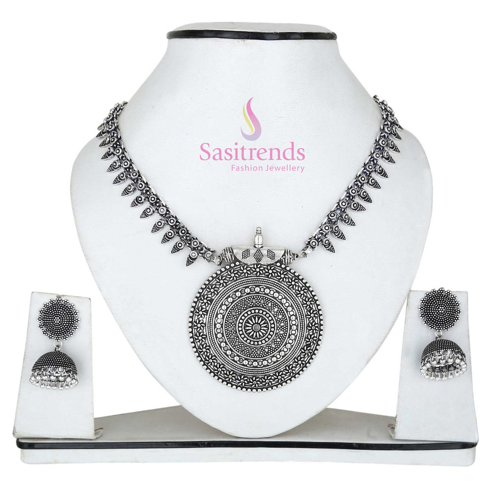 Oxidised Silver Niranjana Long Haram with Nayanthara Jhumka Earrings—a traditional temple-inspired jewellery set perfect for festive occasions and cultural celebrations – Sasitrends