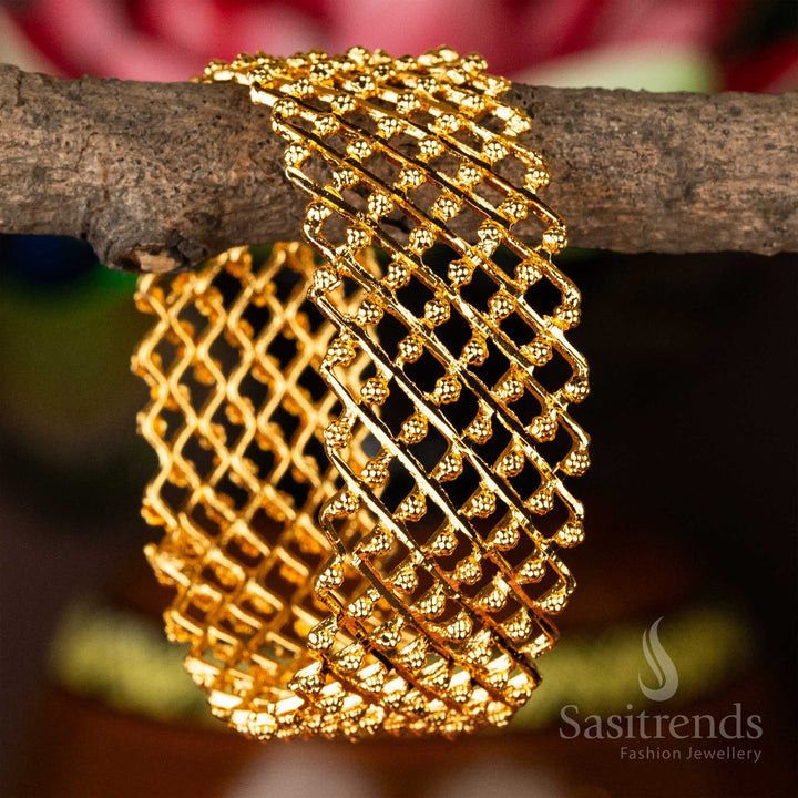 Buy Traditional Elegance - Exquisite Micro Gold Plated Kada Bangles Set | Sasitrends