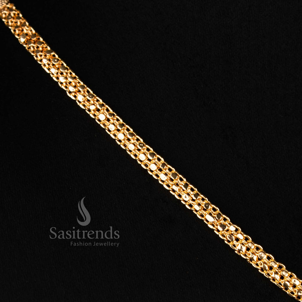 Enchanting Micro Gold Plated Floral Pendant Impon Addigai Necklace 