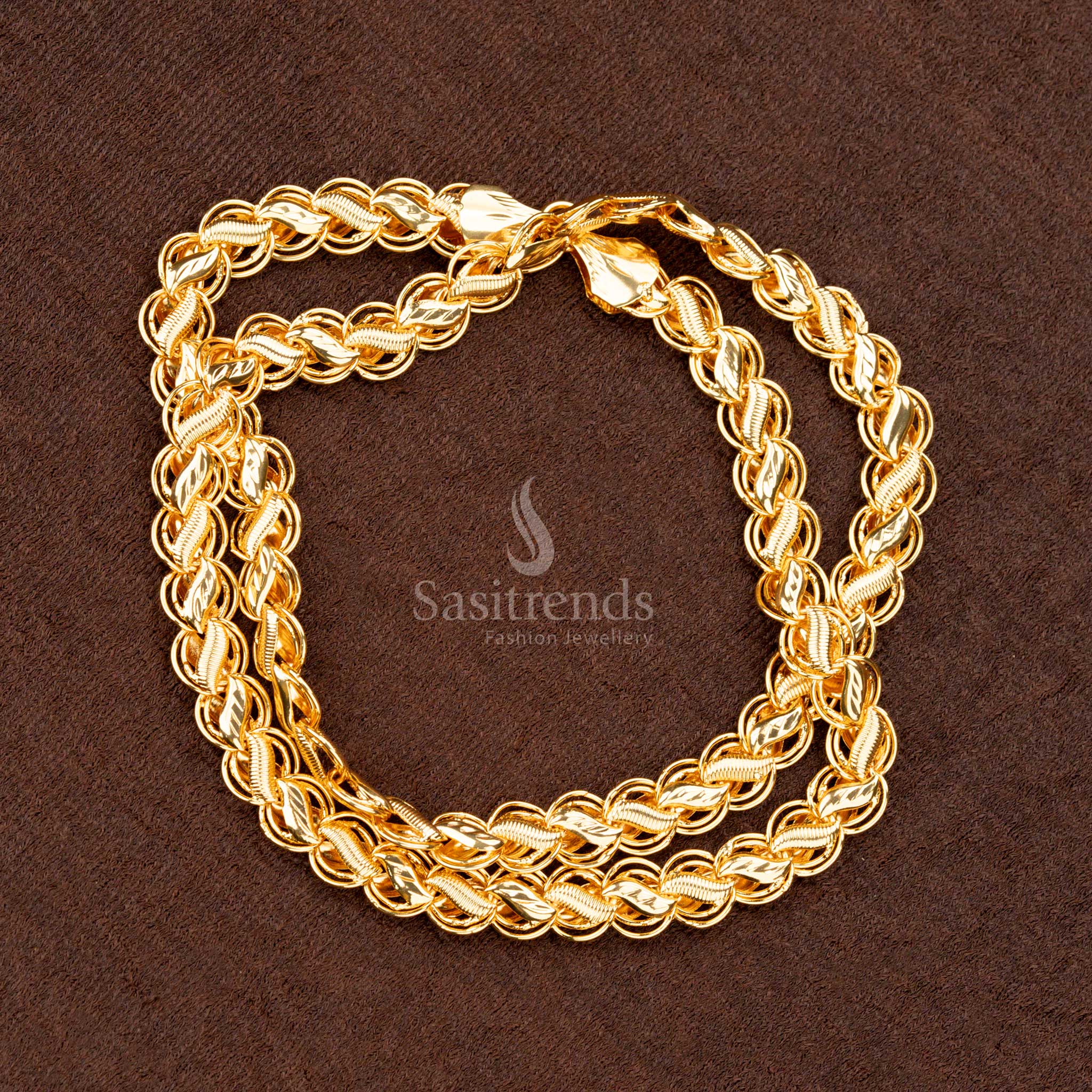 Luxurious long necklace in one gram micro gold plating featuring intricate leaf designs, perfect for traditional occasions - Sasitrends