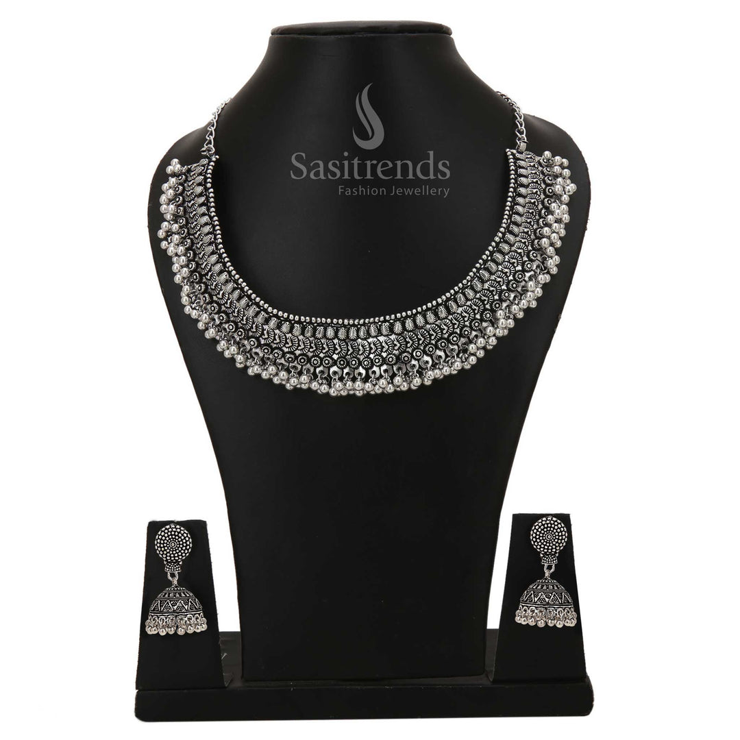 Regal Niranjana long haram and pendant chain necklace jewellery set, exuding royal sophistication and grandeur, perfect for making a statement from Sasitrends