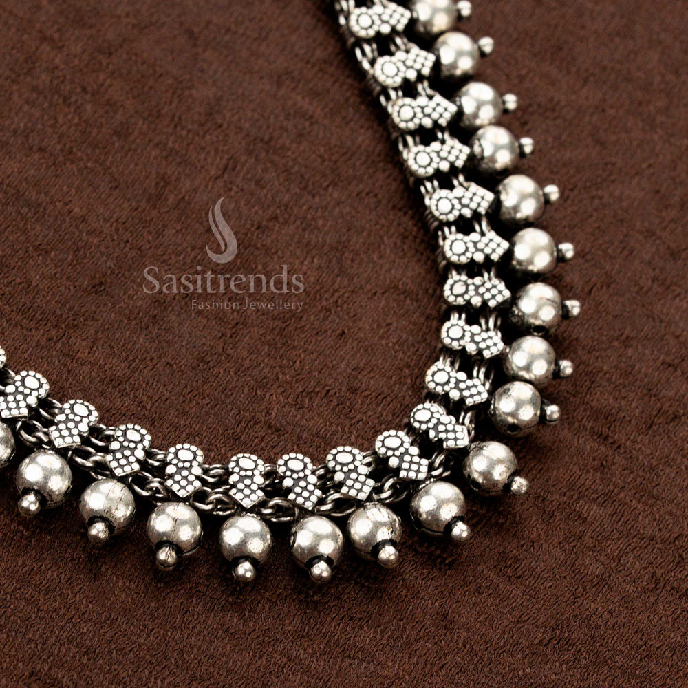 Traditional Floral Oxidised Necklace with Dome Beads – Sasitrends