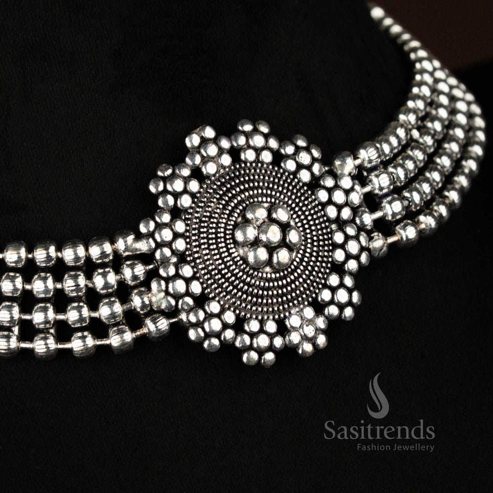 Bohemian-style oxidised Vama choker paired with intricately designed tops earrings, a stylish jewellery set for traditional women – Sasitrends

