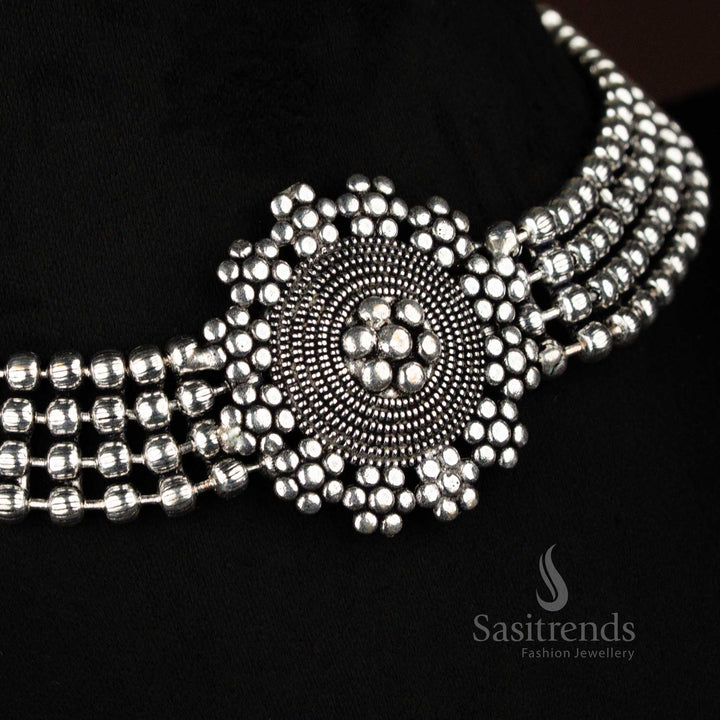 Bohemian-style oxidised Vama choker paired with intricately designed tops earrings, a stylish jewellery set for traditional women – Sasitrends

