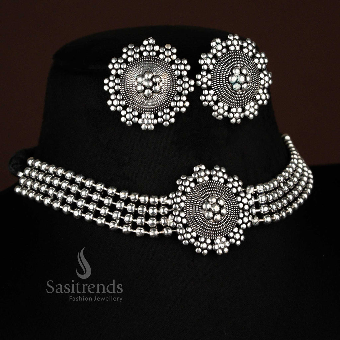 Elegant Vama oxidised silver choker with artistic tops earrings, a fusion jewellery set ideal for cultural celebrations and graceful looks – Sasitrends