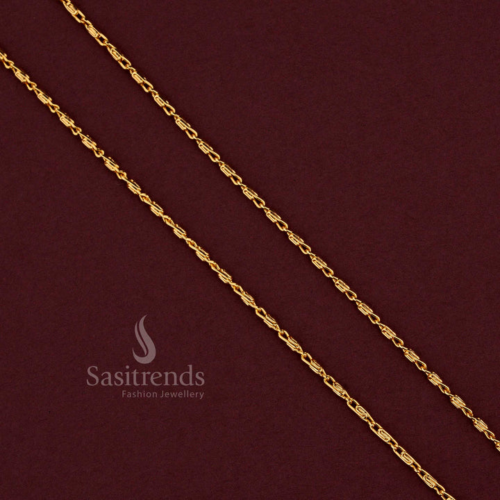 Minimalist micro gold plated neck chain with intricate link detailing designed  - Sasitrends.
