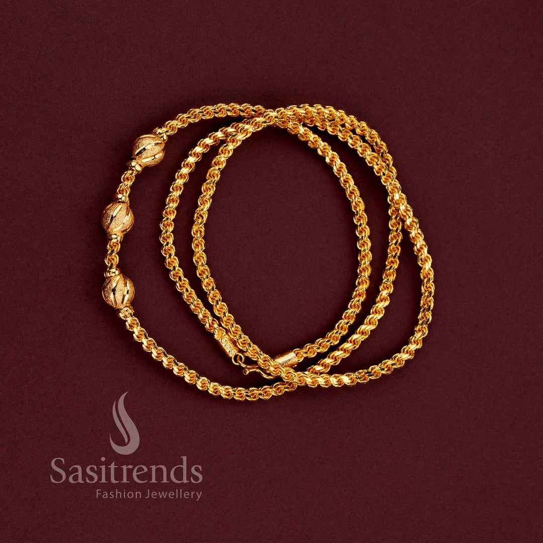 Daily and festive wear traditional South Indian mugappu chain with a bright 24k gold finish - Sasitrends.