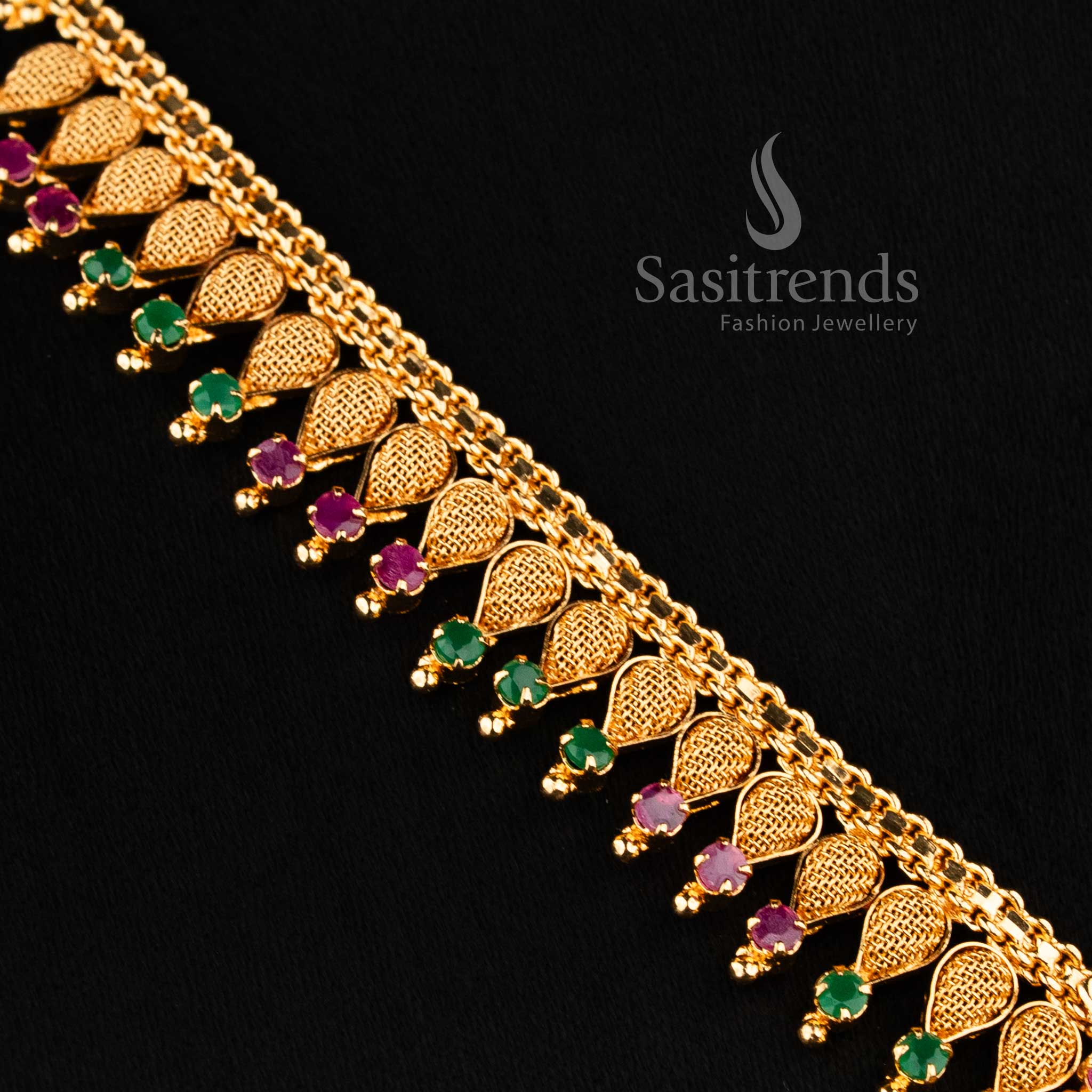 Stunning majestic micro gold plated ruby green floral pendant traditional necklace featuring intricate carving and rich cultural elegance - Sasitrends