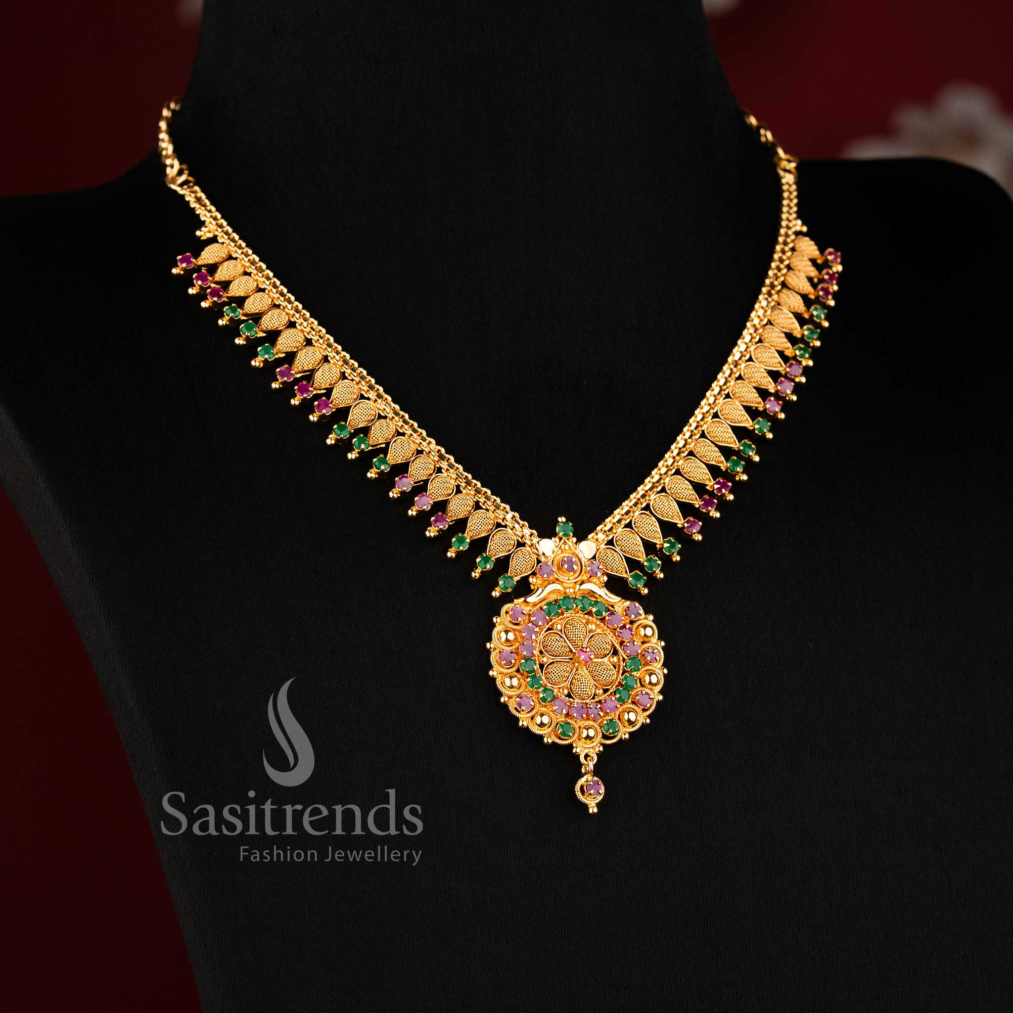 Stunning majestic micro gold plated ruby green floral pendant traditional necklace featuring intricate carving and rich cultural elegance - Sasitrends