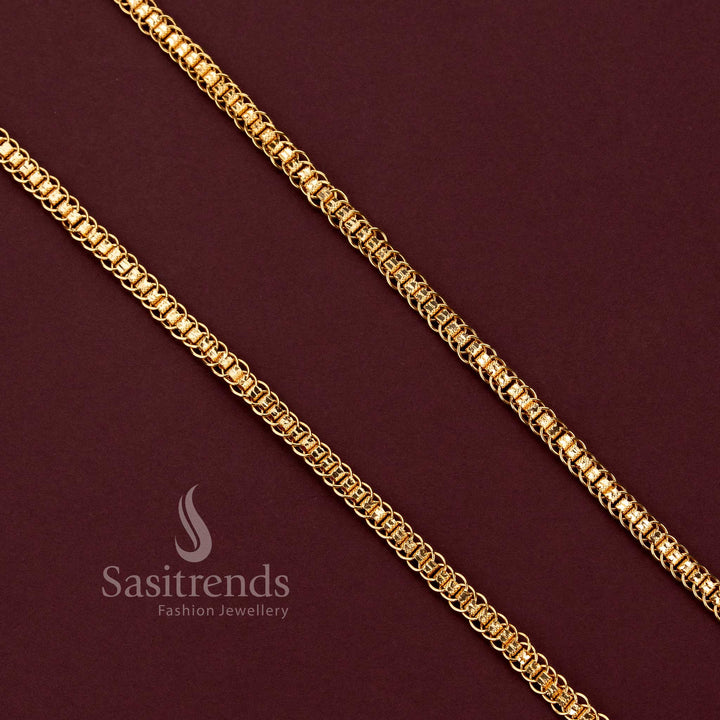 Elegant twin circle box link chain crafted with premium micro gold plated detailing - Sasitrends