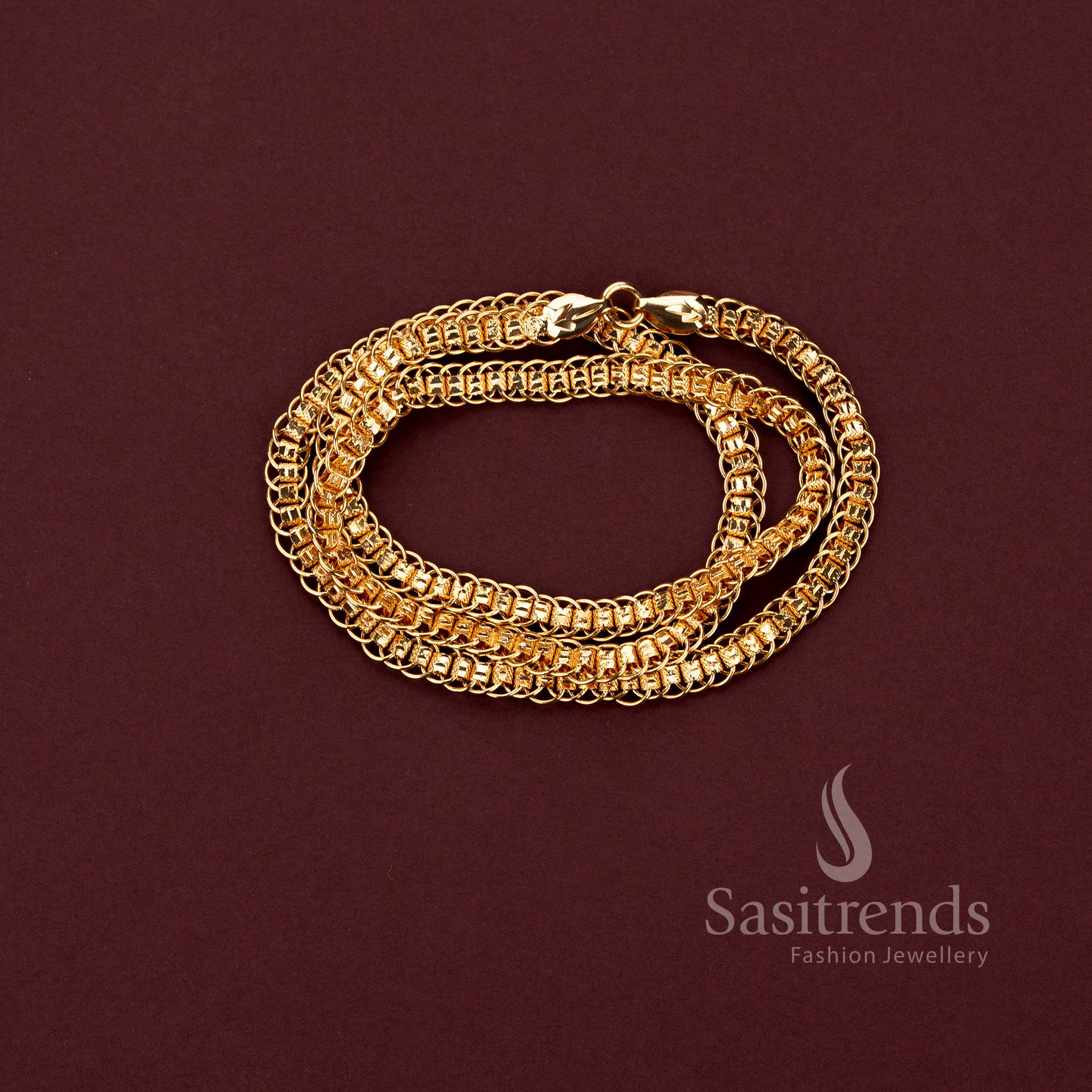 Stylish guaranteed micro gold plated neck chain with classic twin circle box link pattern - Sasitrends