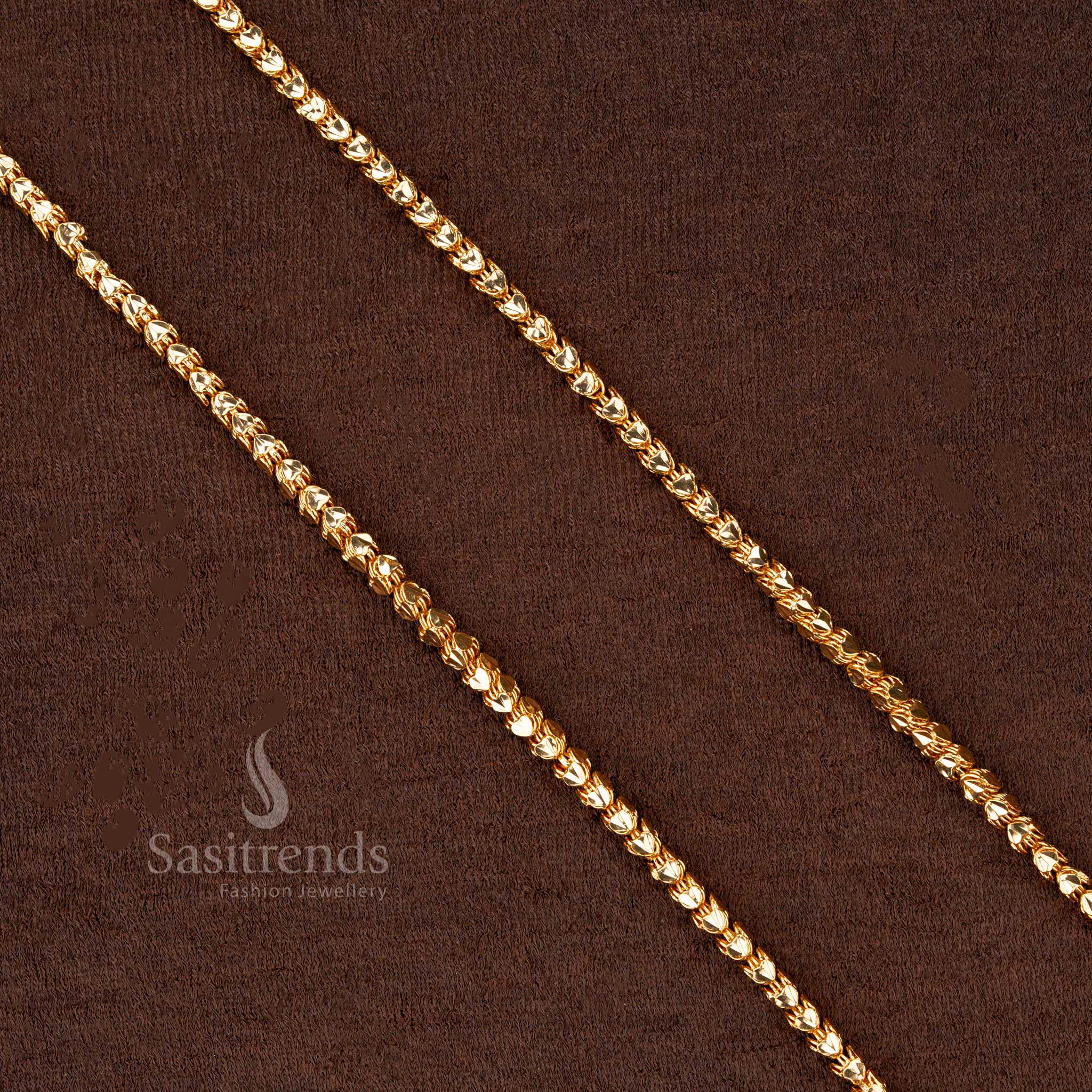 Traditional Four-Sided Heart Gold Plated Chain – Perfect for Temple & Festive Wear