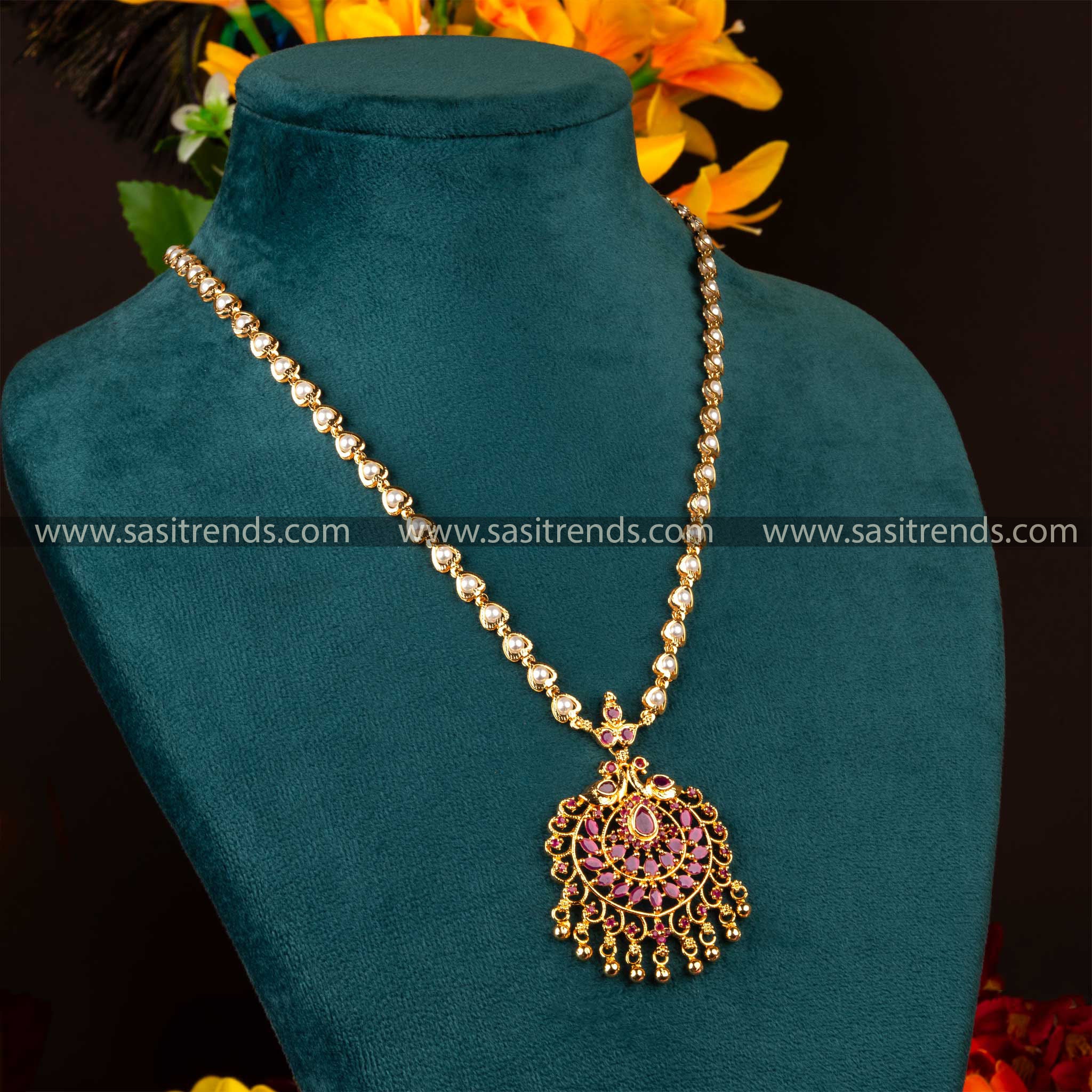 Peacock pendant necklace gold store
