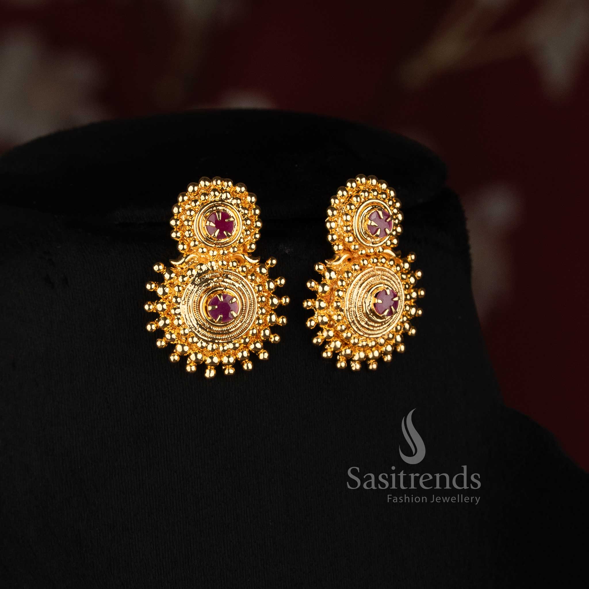 One Gram Gold Plated Necklace Combo Set with Matching Circular Floral Stud Earrings - Sasitrends