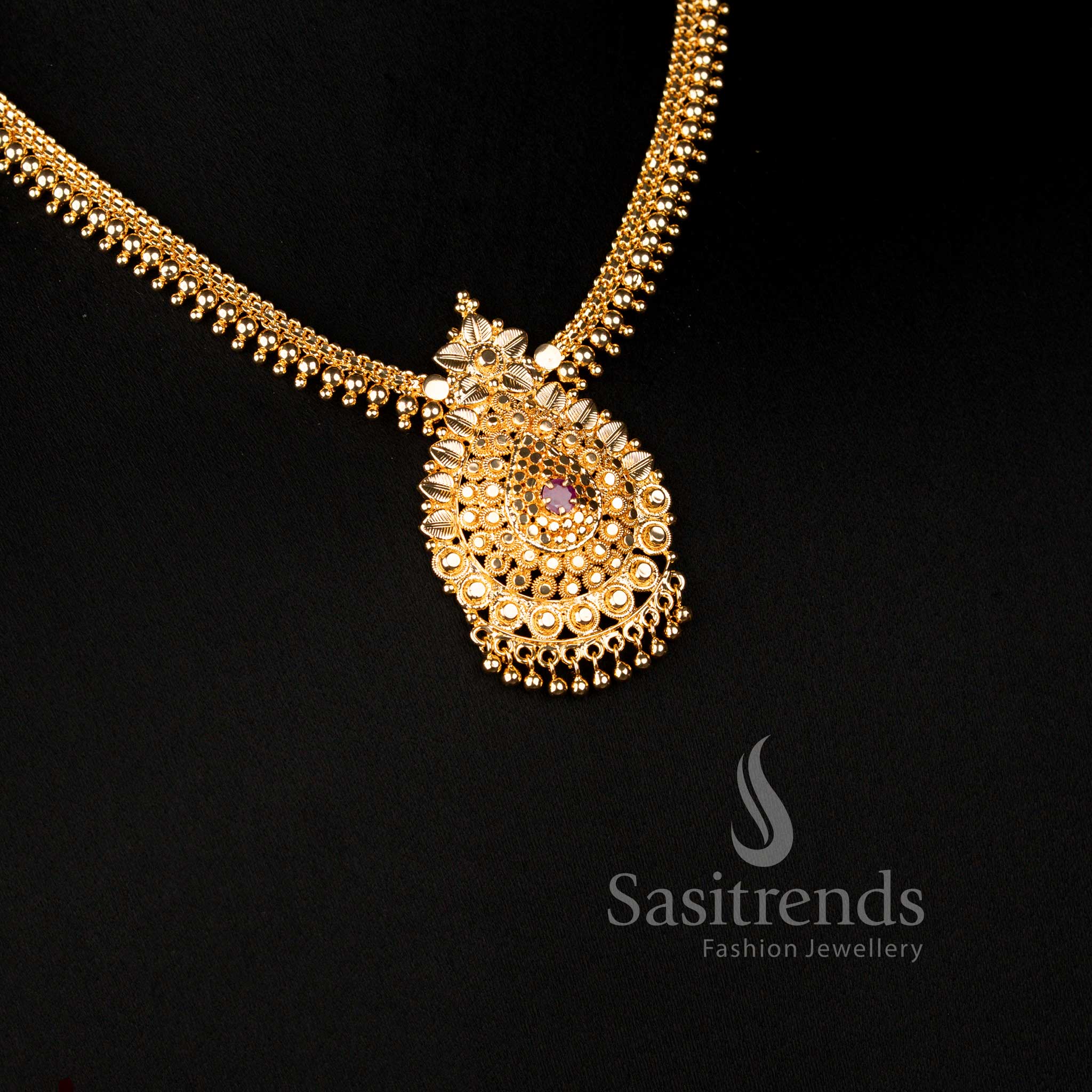 Traditional One Gram Micro Gold Plated Floral Openwork Medallion Necklace Featuring Intricate Bead Detailing - Sasitrends