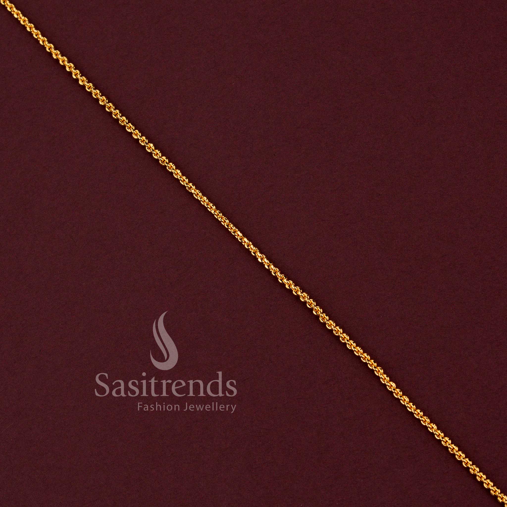 Micro gold plated interlocking rope link neck chain guaranteed to look like real gold - Sasitrends.