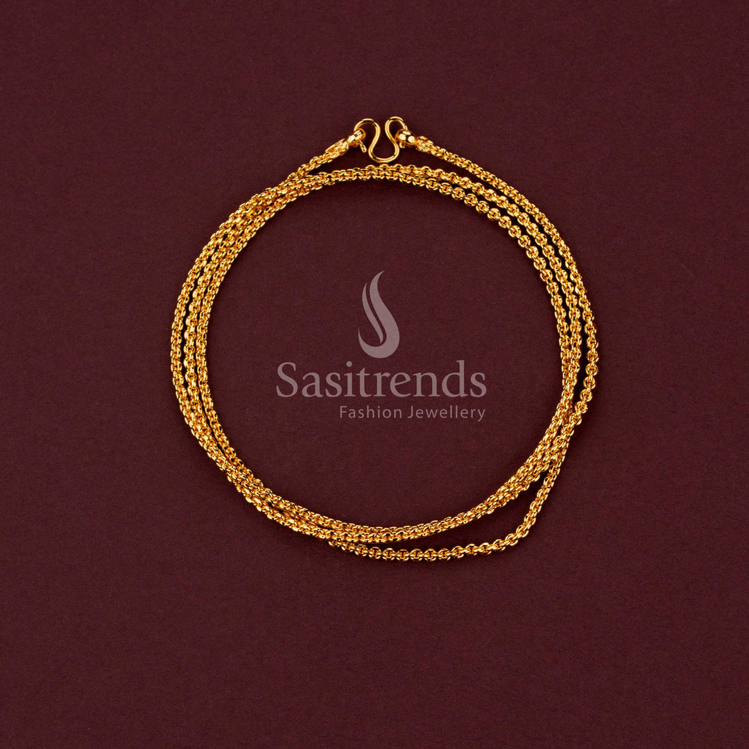 Durable daily wear micro gold plated traditional link chain highlighting the rounded interlocking structure available in thin, medium, and thick sizes - Sasitrends.
