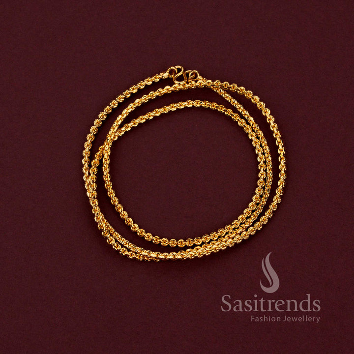 Micro gold plated interlocking rope link neck chain guaranteed to look like real gold - Sasitrends.