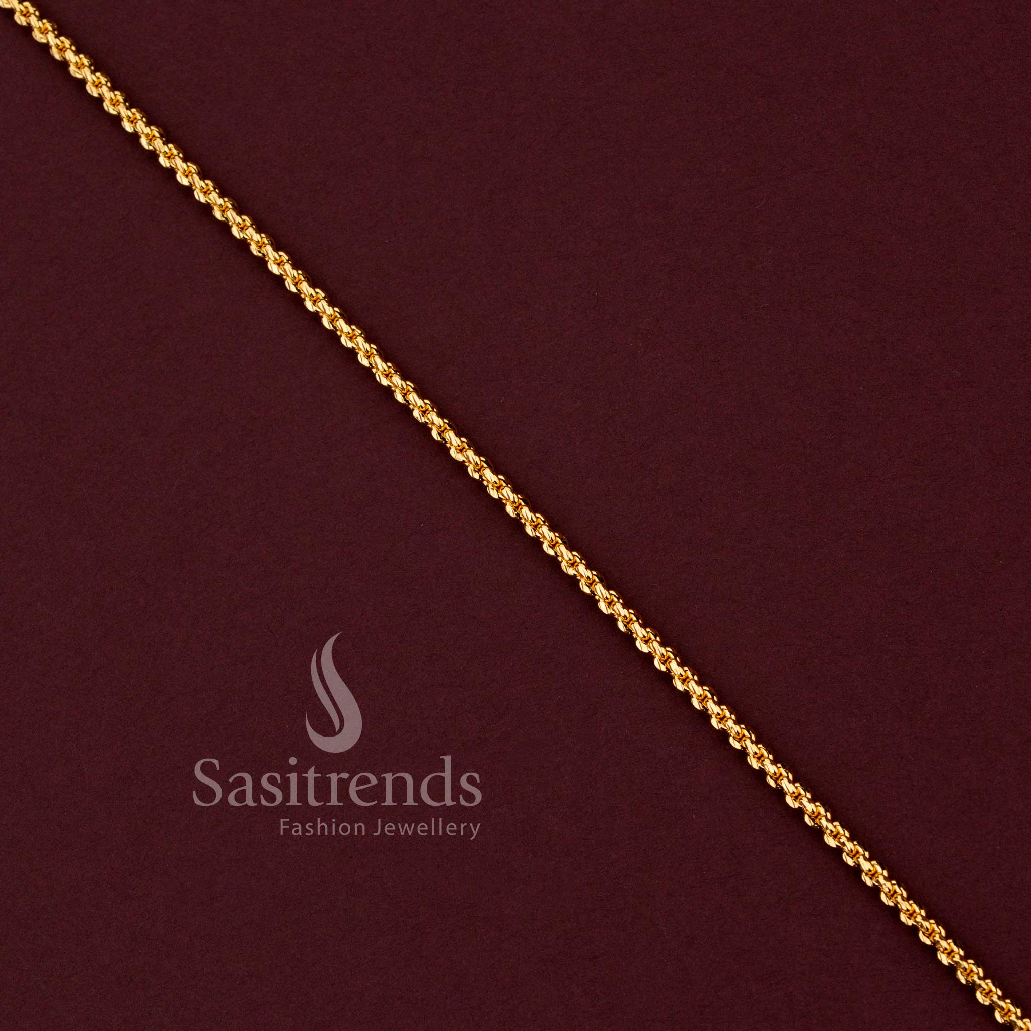 Traditional micro gold plated interlocking rope link neck chain guaranteed to look like real gold - Sasitrends.