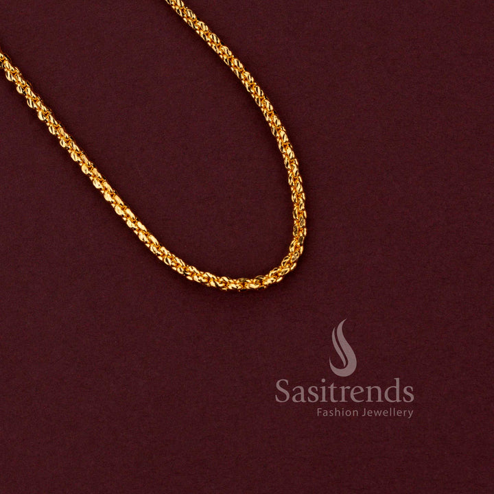Traditional micro gold plated interlocking rope link neck chain guaranteed to look like real gold - Sasitrends.