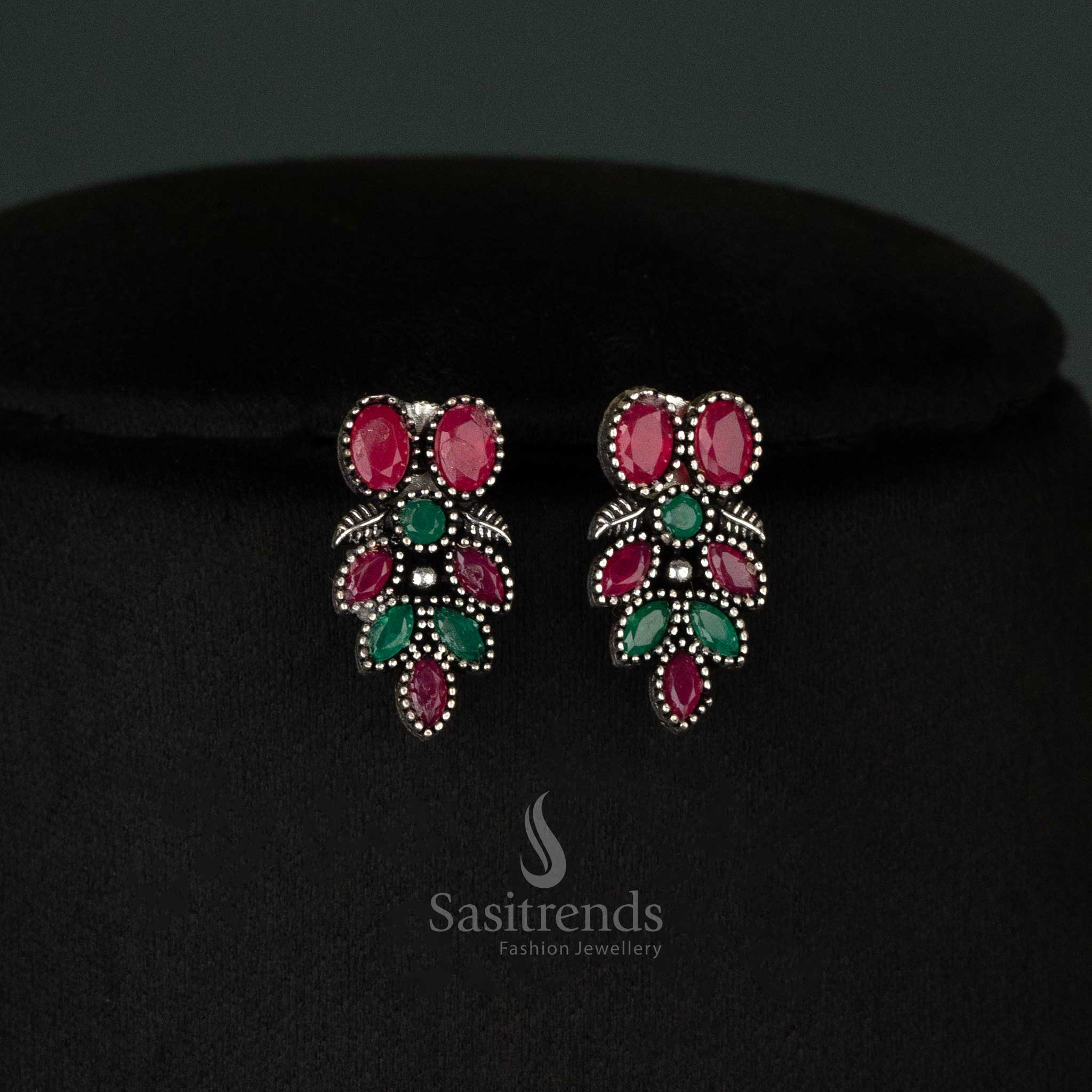 Gorgeous Oxidised Ruby Green Necklace and Earrings Set – Stunning Jewelry for Navarathri Celebrations - sasitrends