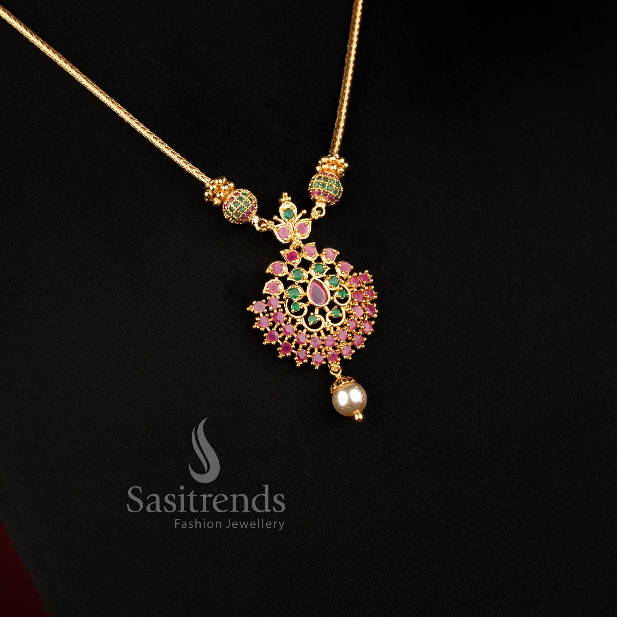 Stunning matching floral pendant and pearl drop earrings set with brilliant stone appearance - Sasitrends