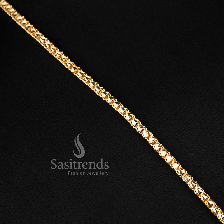 Close-up of an elegant traditional wear interlocking lotus bud chain layout with a stone-studded semicircular swan motif pendant.