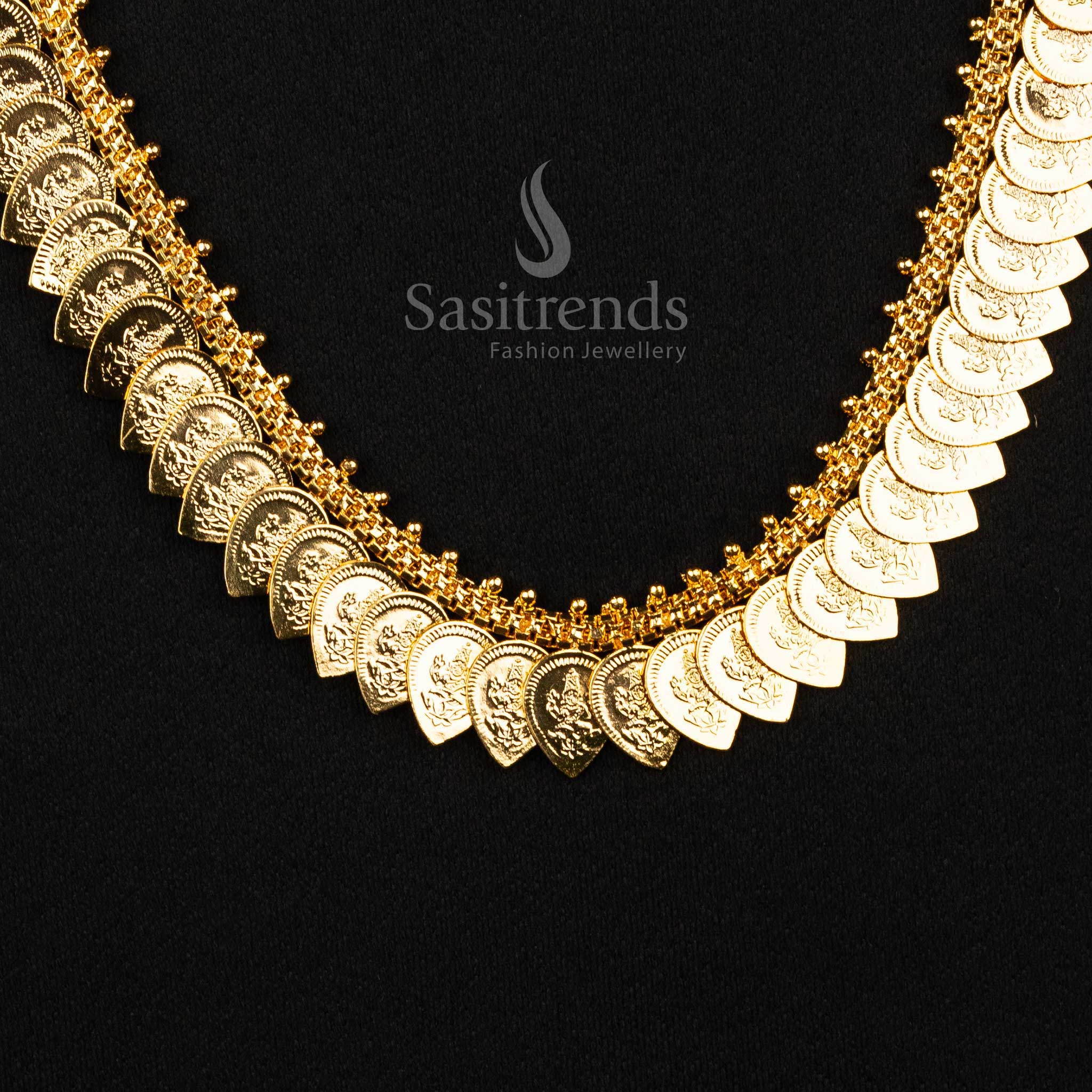 Traditional goddess Lakshmi leaf motif micro gold plated necklace highlighted with Kemp stones and artistic carvings, radiating temple jewellery elegance – Sasitrends
